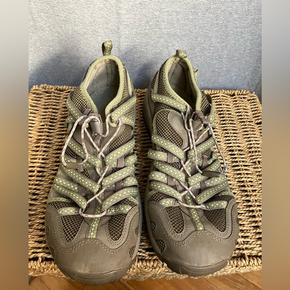 Chaco Outcross Lace - Water Shoes Women’s 11 Fern -Hiking Trail Outdoors Sandals - Picture 3 of 15